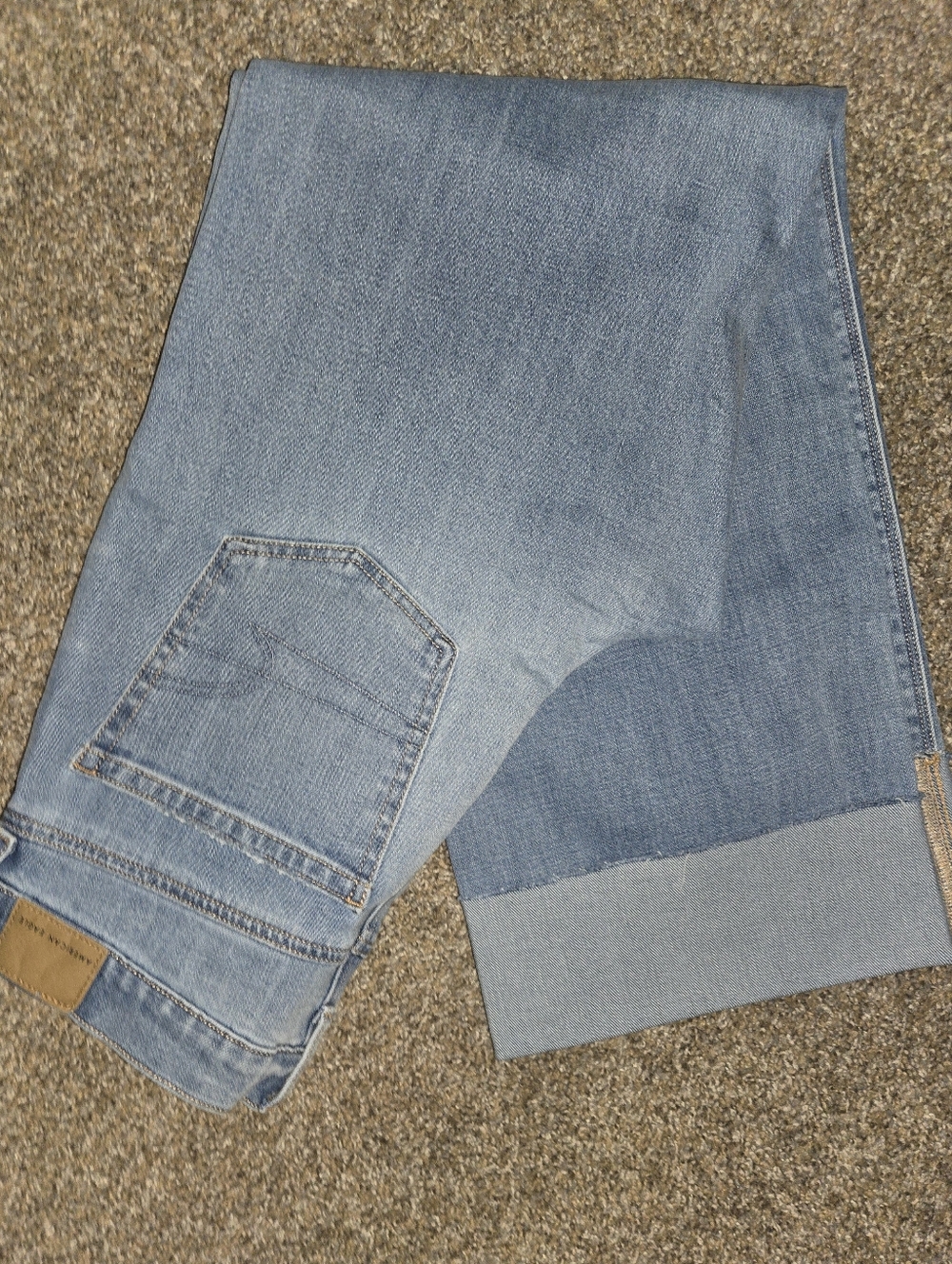 American Eagle Outfitters Light Blue Relaxed Women's Jeans
